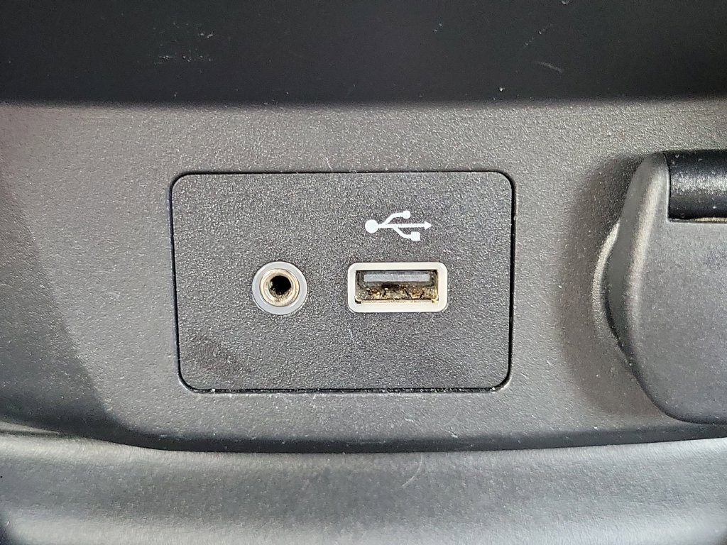 Used 2018 Nissan Rogue SV AWD/4WD image 33
