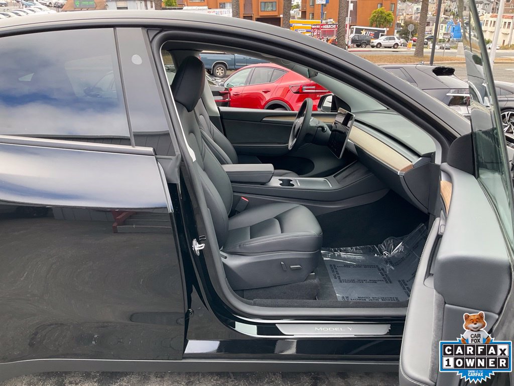 Used 2023 Tesla Model Y Long Range AWD/4WD image 70