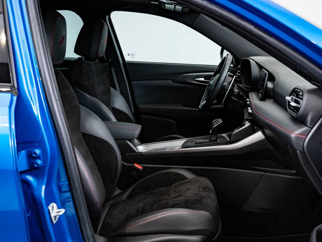 Used 2024 Dodge Hornet R/T Plus AWD/4WD image 25