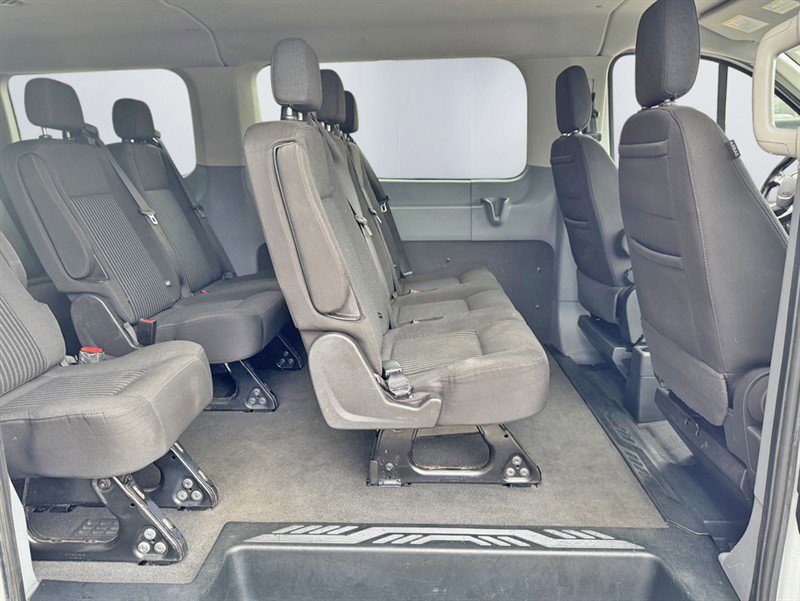 Used 2017 Ford Transit 350 XLT RWD image 21