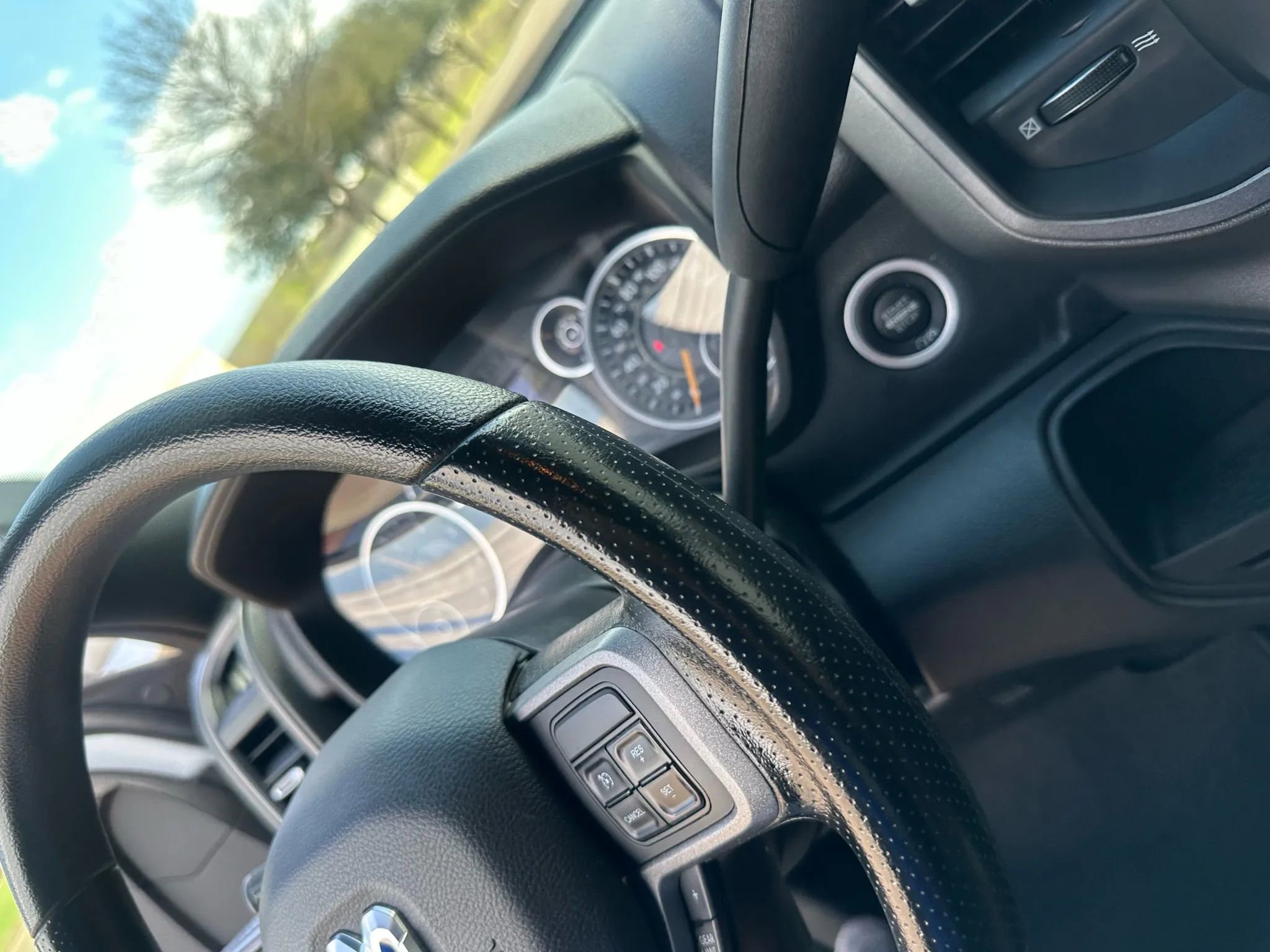 Used 2022 RAM 3500 Tradesman image 39