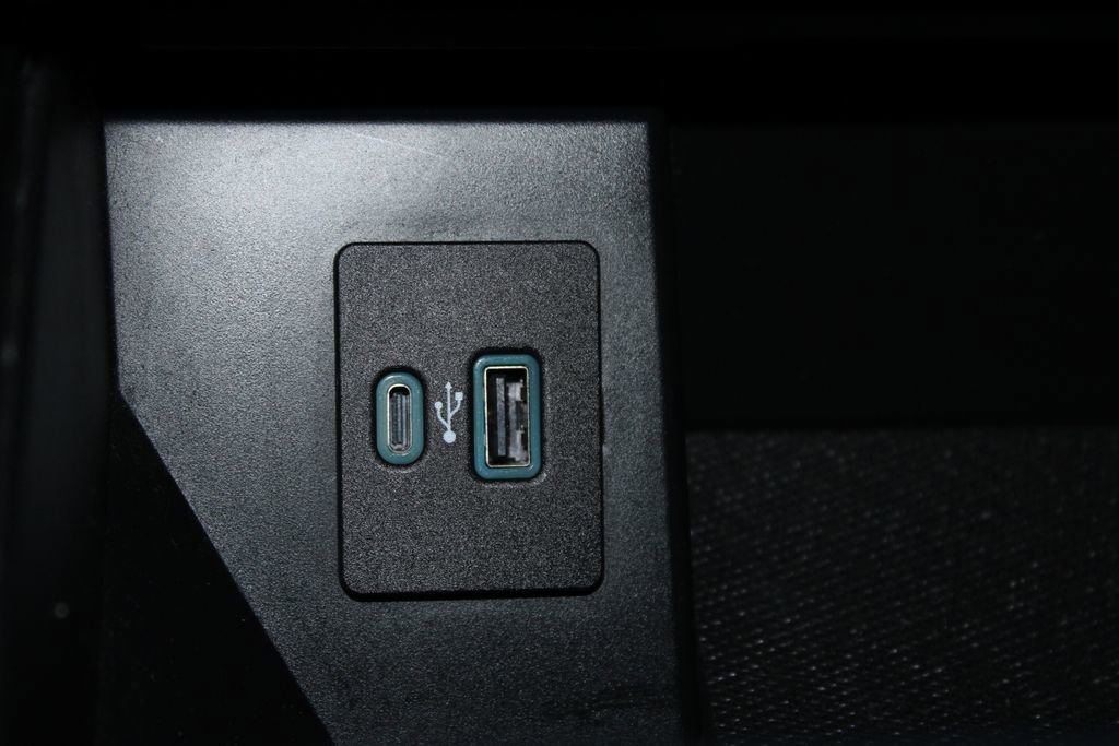 Used 2024 Ford F150 Lariat w/ Tow/Haul Package AWD/4WD image 49