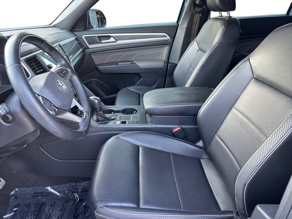 Used 2021 Volkswagen Atlas Cross Sport SE FWD image 9