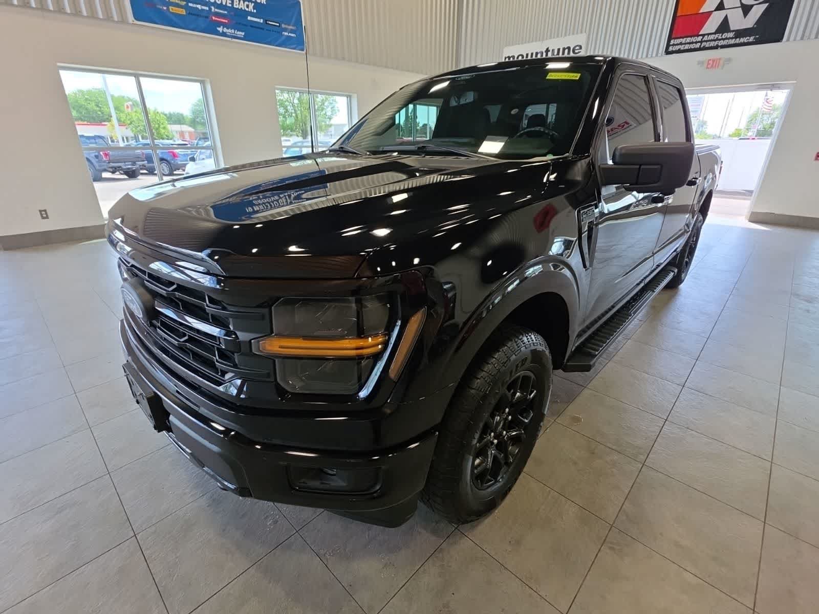 Used 2024 Ford F150 XLT w/ XLT Black Appearance Package AWD/4WD image 2