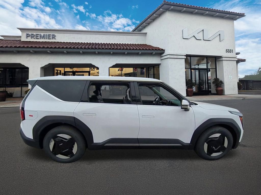 New 2026 Kia EV9 Light RWD image 8