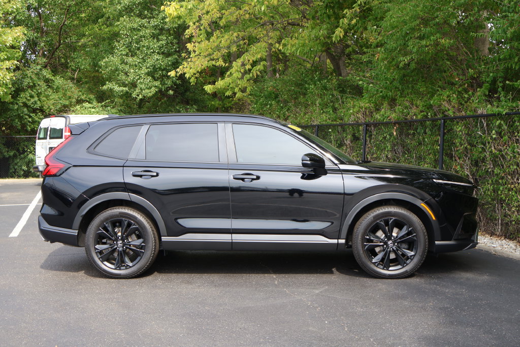 Used 2026 Honda CR-V Sport Touring image 9