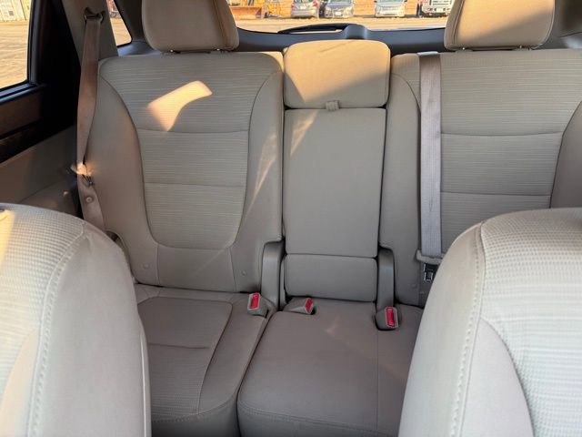 Used 2014 Kia Sorento LX image 11
