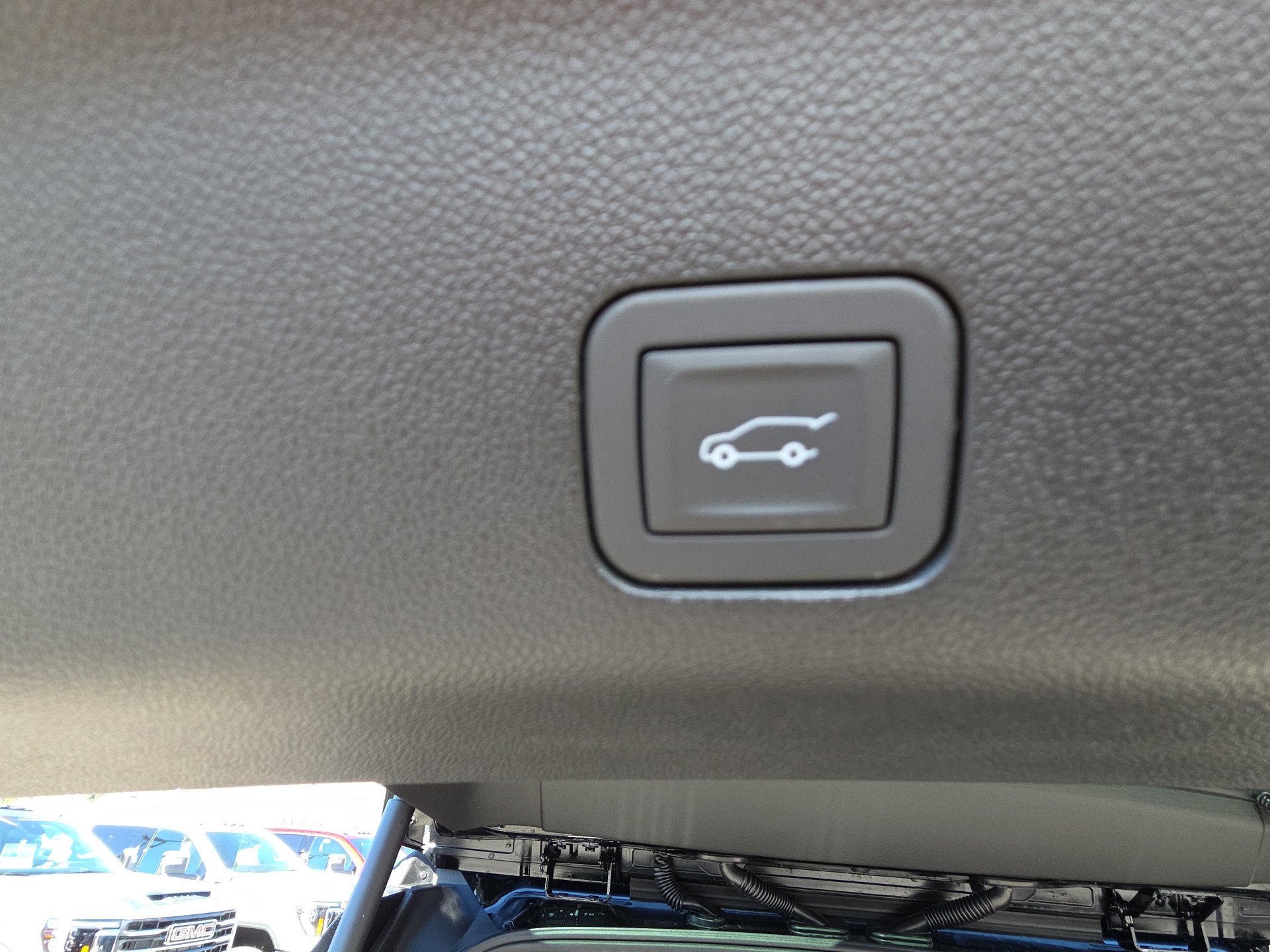 New 2026 Chevrolet Tahoe RST w/ Advanced Technology Package image 35