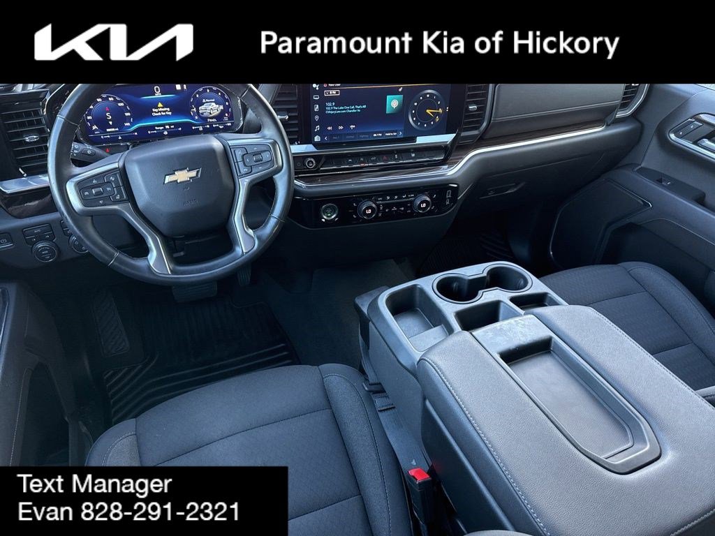 Used 2023 Chevrolet Silverado 1500 LT image 17