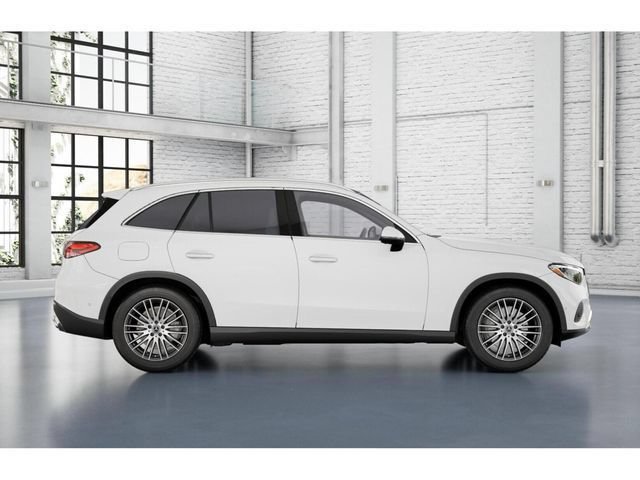 Used 2026 Mercedes-Benz GLC 300 4MATIC image 2