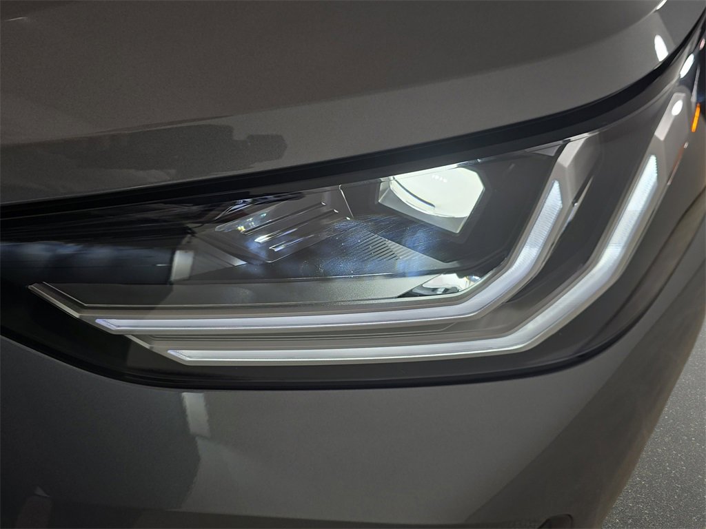 New 2026 BMW X3 xDrive30 w/ Convenience Package image 32