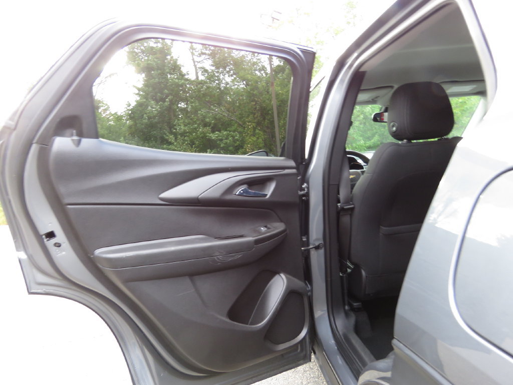 Used 2021 Chevrolet TrailBlazer LT w/ Convenience Package AWD/4WD image 18