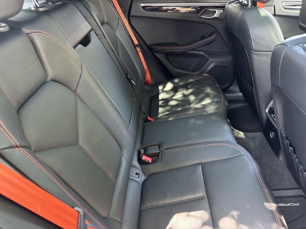 Used 2023 Porsche Macan Turbo AWD/4WD image 25