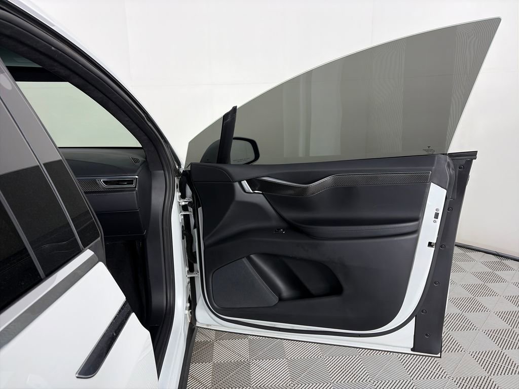 Used 2018 Tesla Model X 100D AWD/4WD image 26