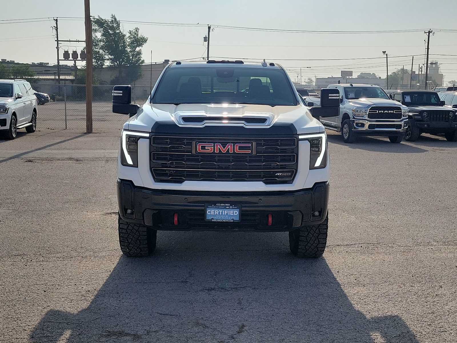 Used 2026 GMC Sierra 2500 AT4X AWD/4WD image 3