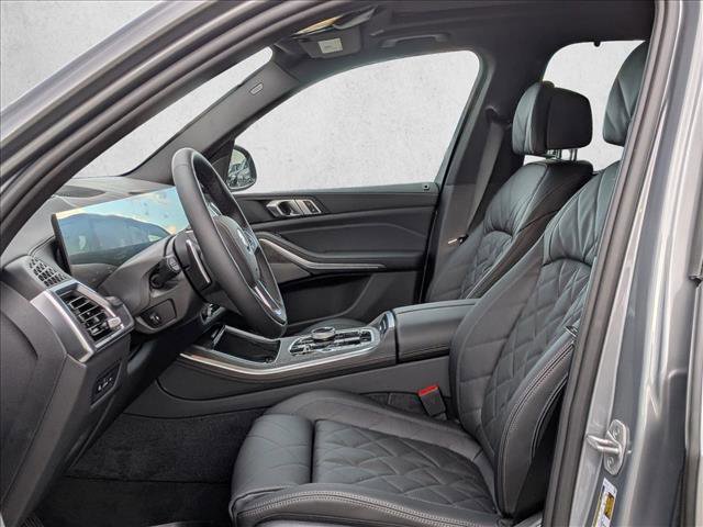 Used 2026 BMW X5 xDrive50e AWD/4WD image 4