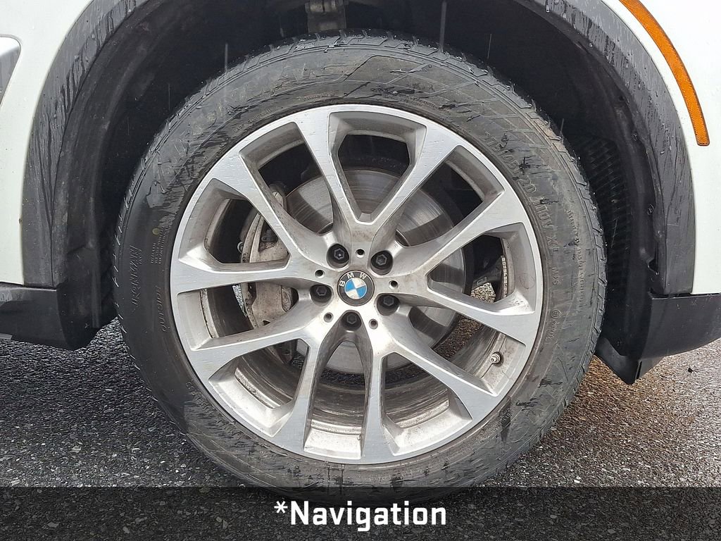 Used 2024 BMW X5 xDrive40i w/ Premium Package image 10