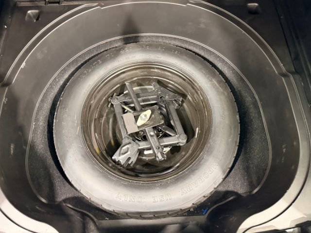 Used 2018 Jeep Cherokee Latitude image 35