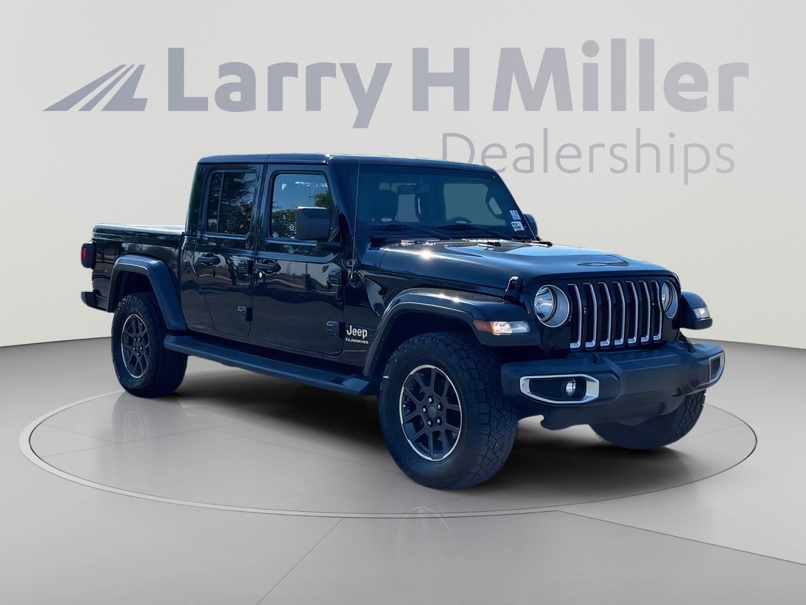 Used 2021 Jeep Gladiator Overland w/ Popular Equipment Package AWD/4WD image 8