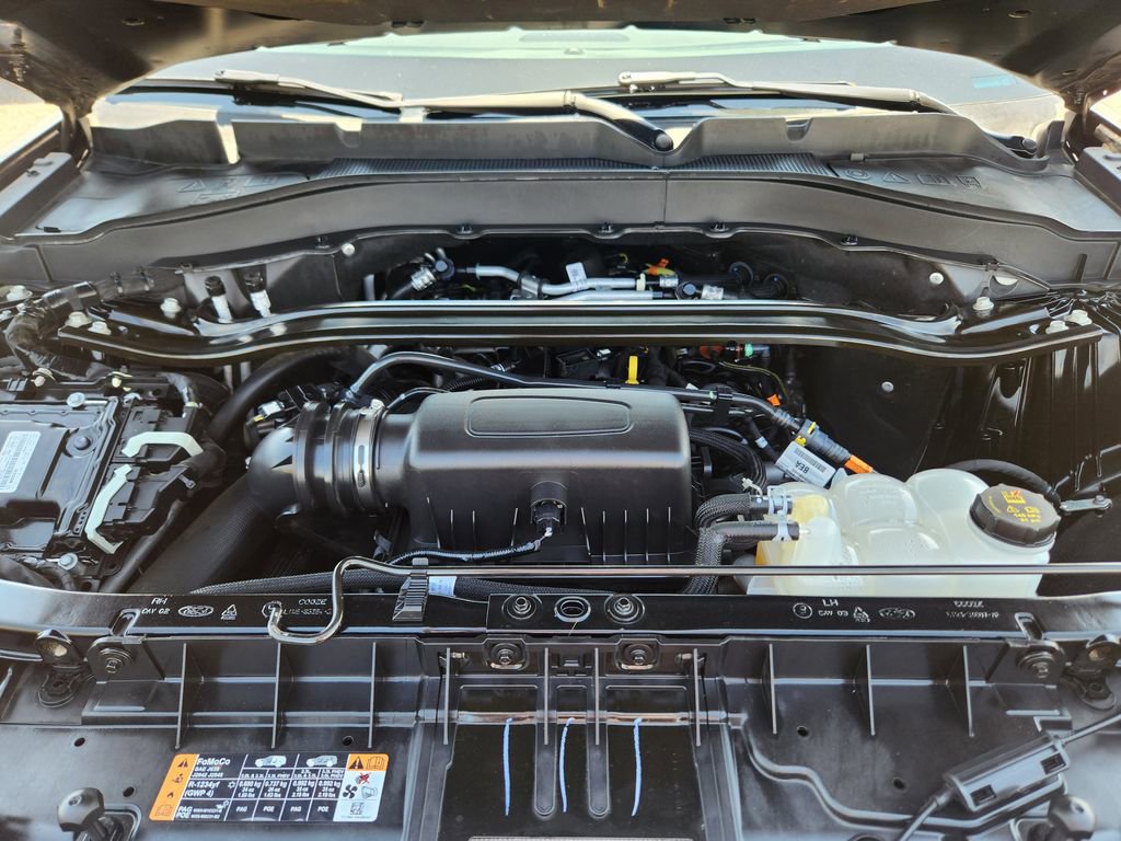 Used 2022 Ford Explorer Limited w/ Equipment Group 301A image 20