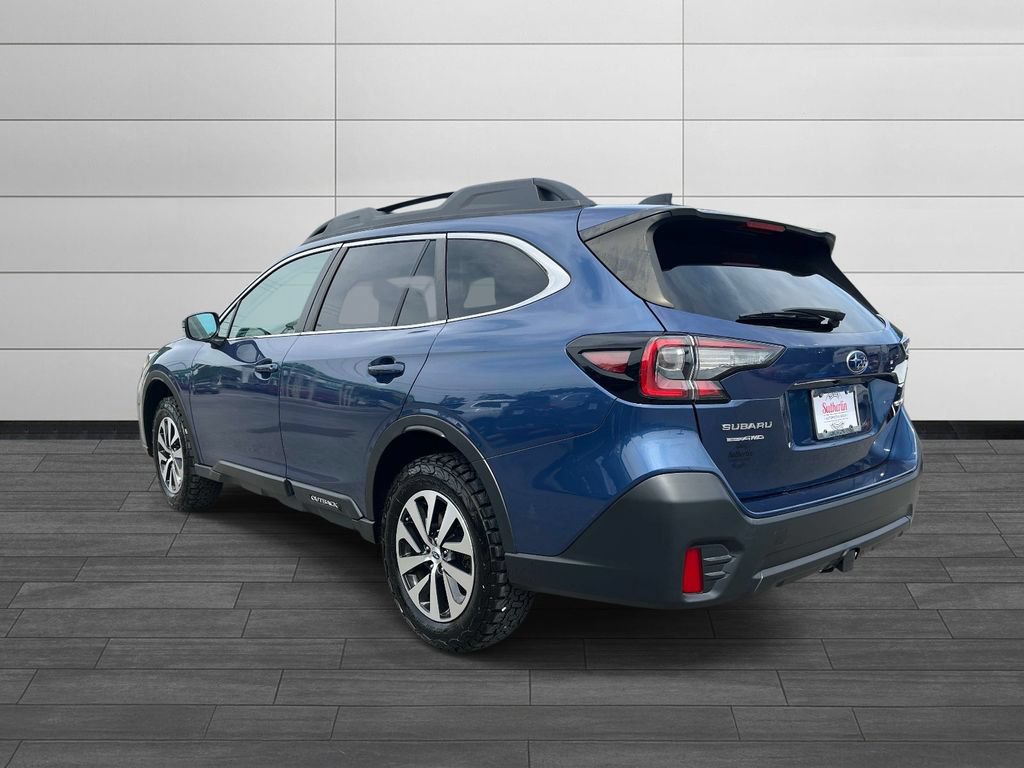 Used 2022 Subaru Outback Premium AWD/4WD image 5