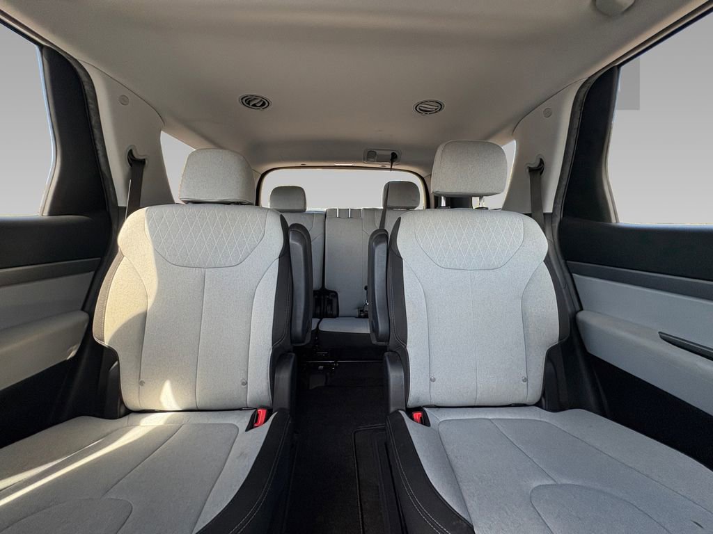 Used 2020 Hyundai Palisade SEL image 2