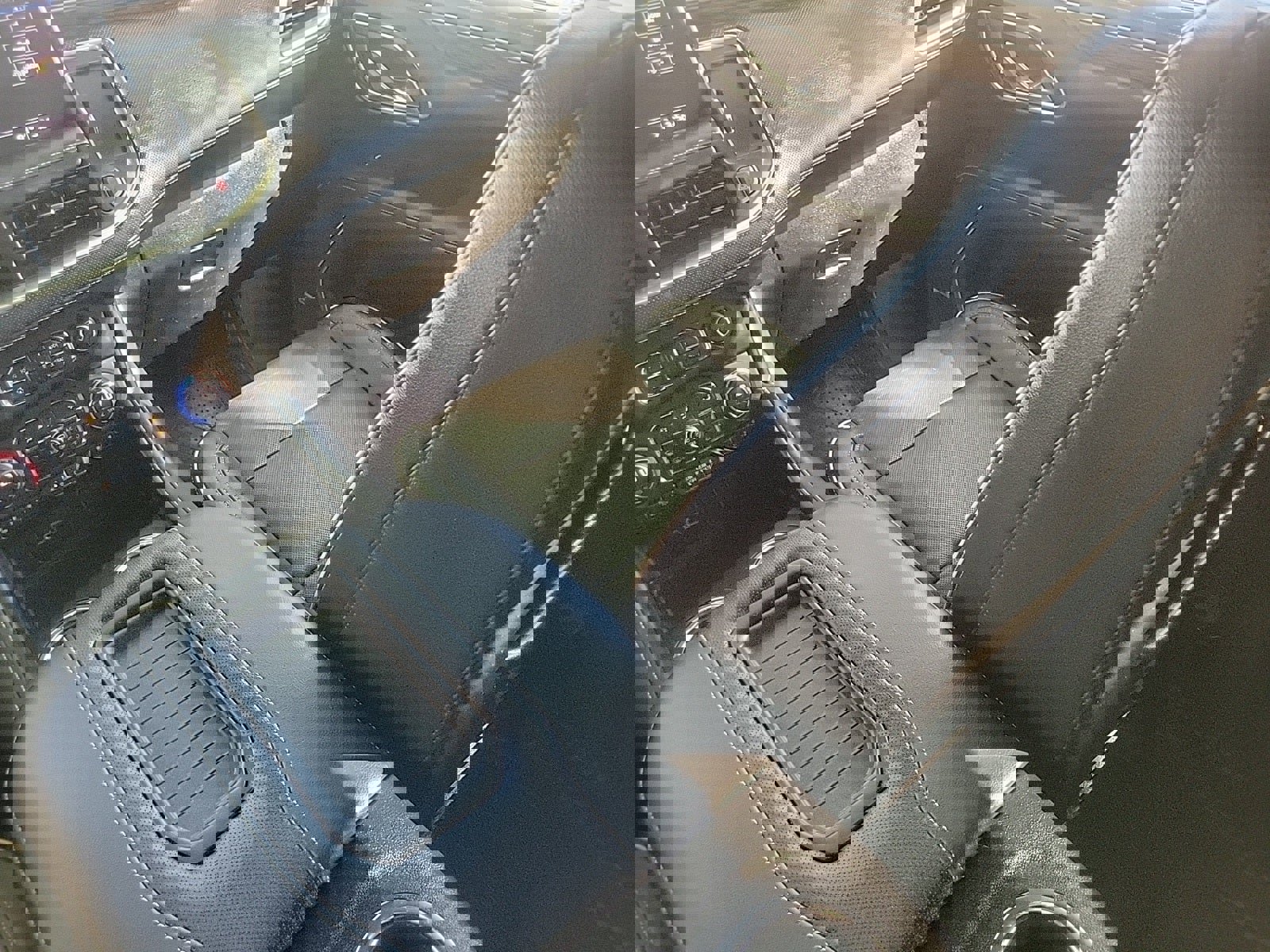 Used 2021 Chevrolet Tahoe Premier w/ Premium Package image 41