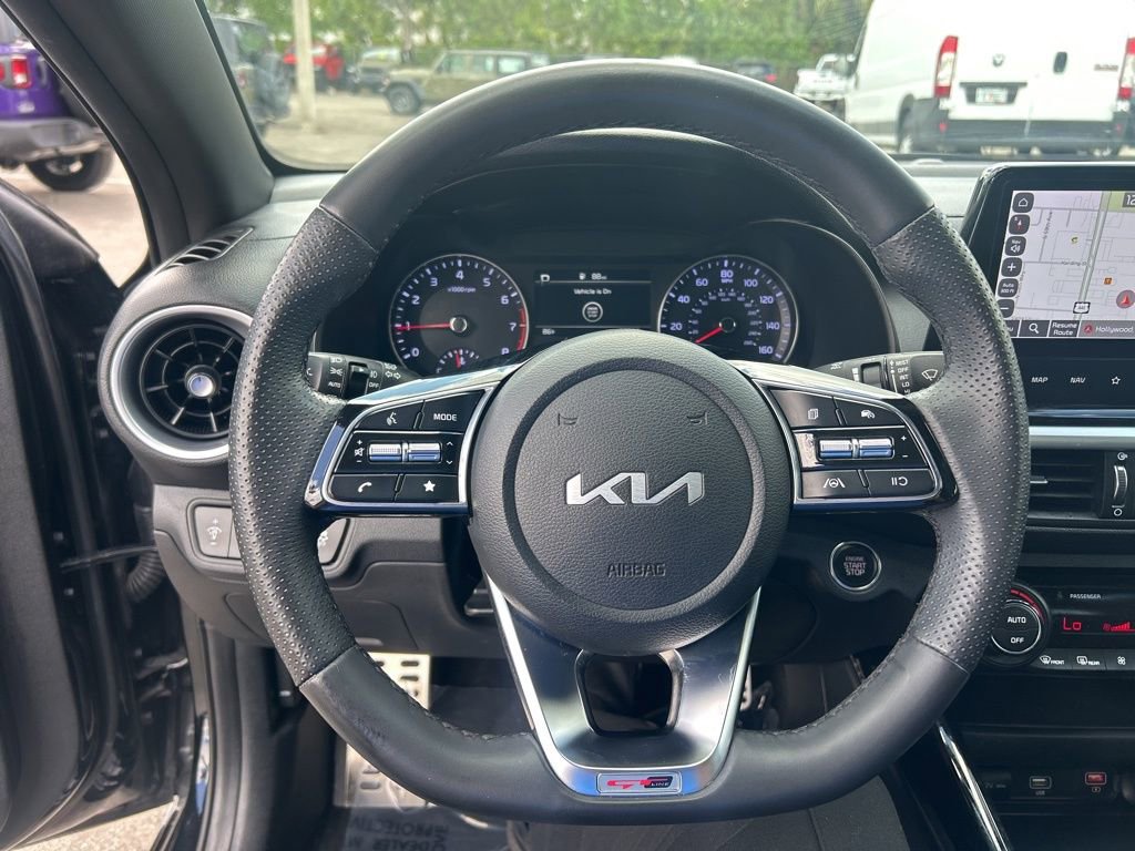 Used 2023 Kia Forte GT-Line image 15