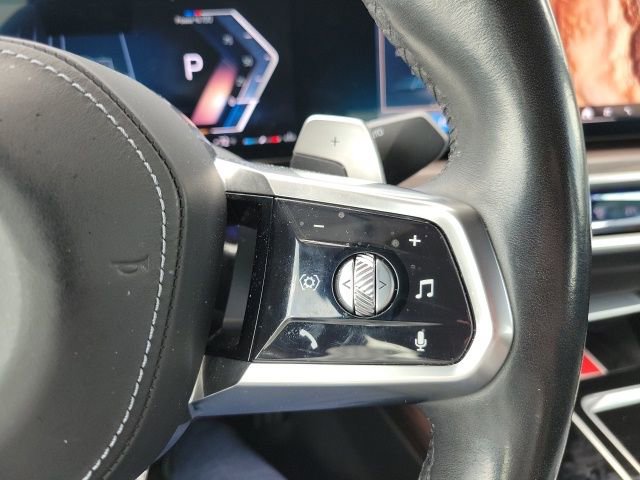 Used 2023 BMW 740i w/ Parking Assistance Package image 16