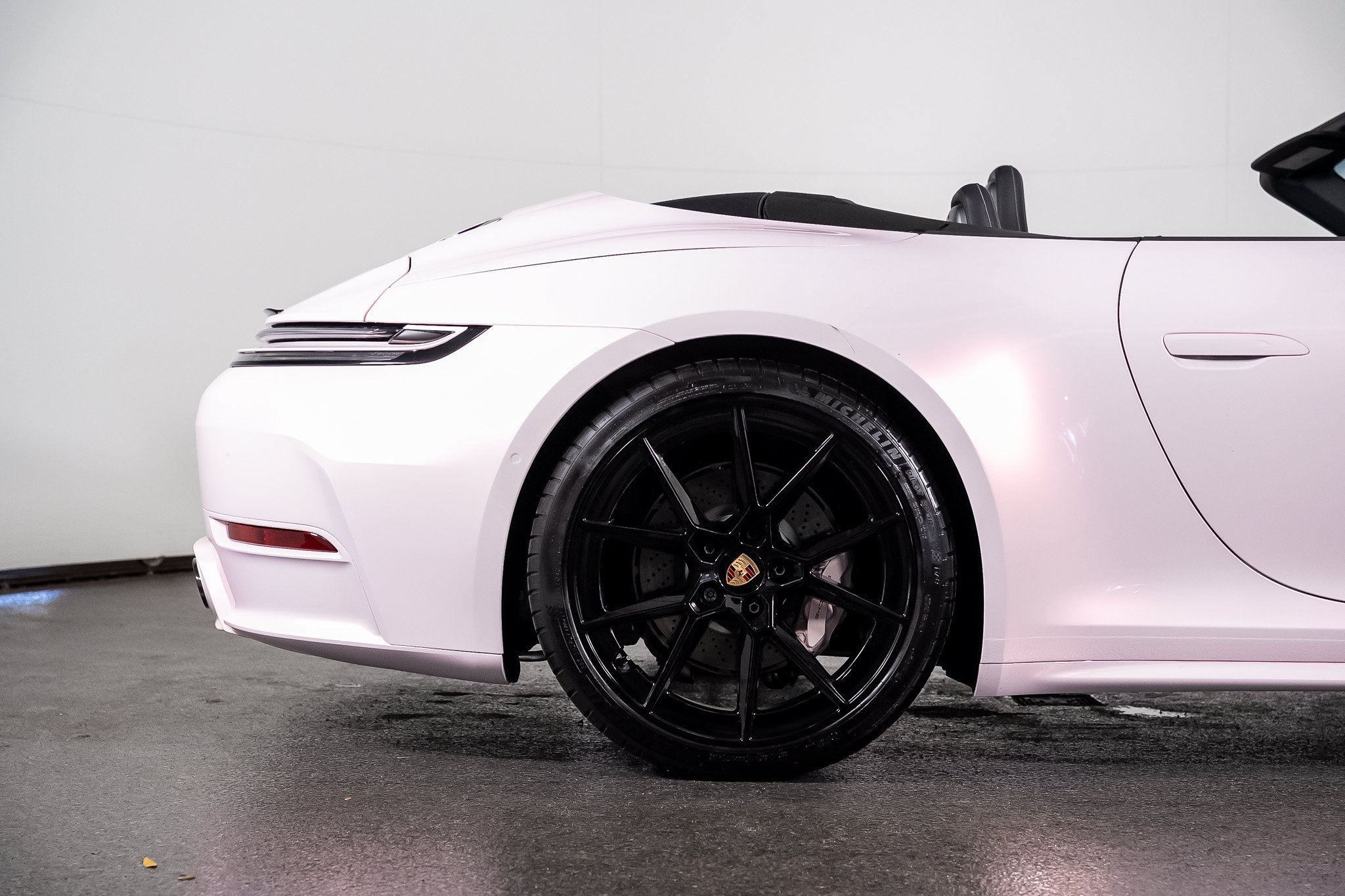 Used 2026 Porsche 911 Carrera RWD image 32