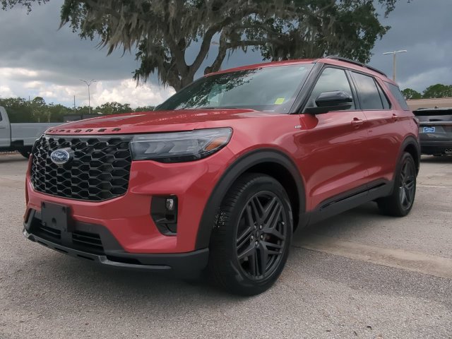 New 2026 Ford Explorer ST-Line w/ ST-Line Street Pack RWD image 9