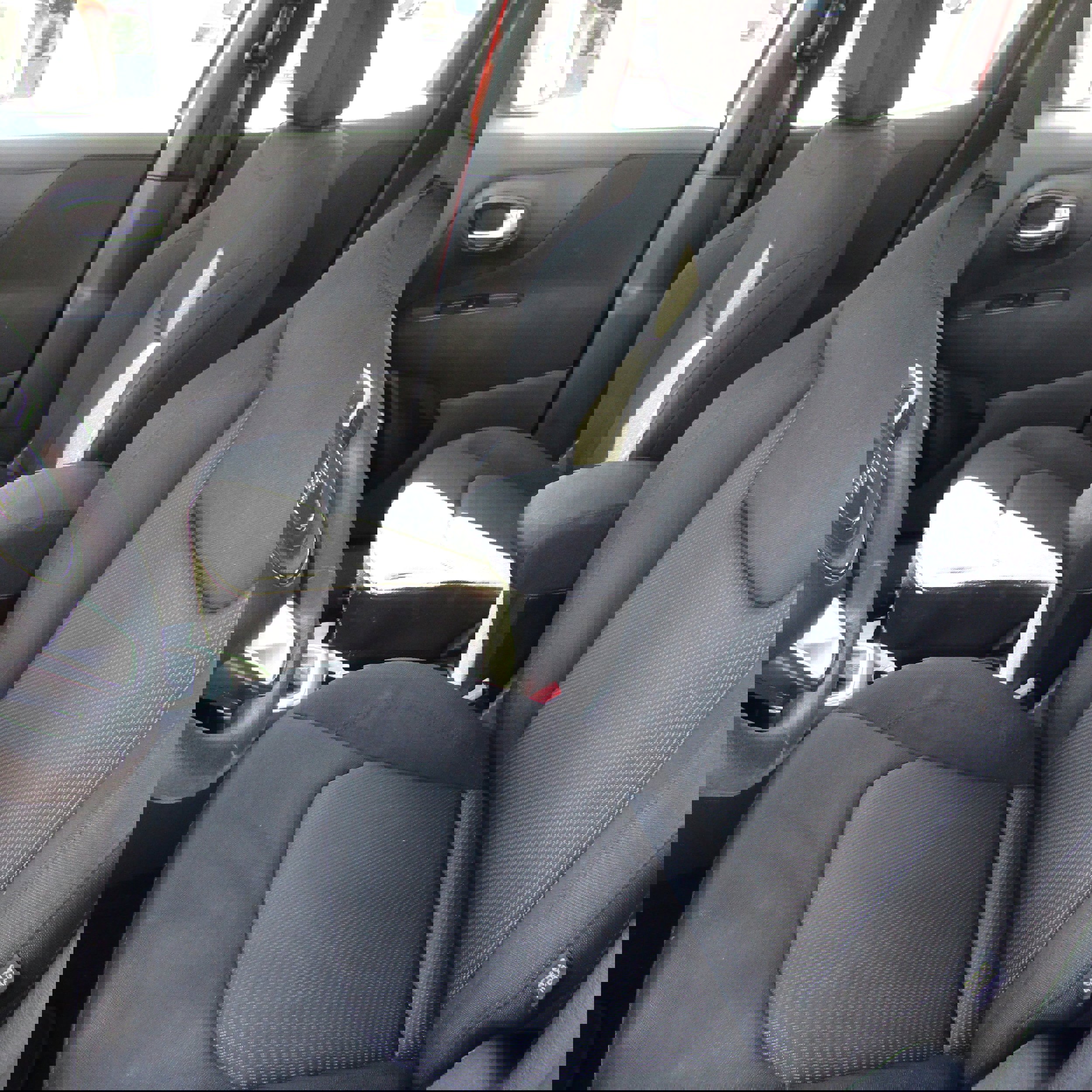 Used 2019 Jeep Renegade Sport image 14