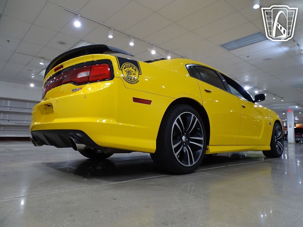 Used 2012 Dodge Charger SRT8 Super Bee w/ Driver Convenience Group II RWD image 17