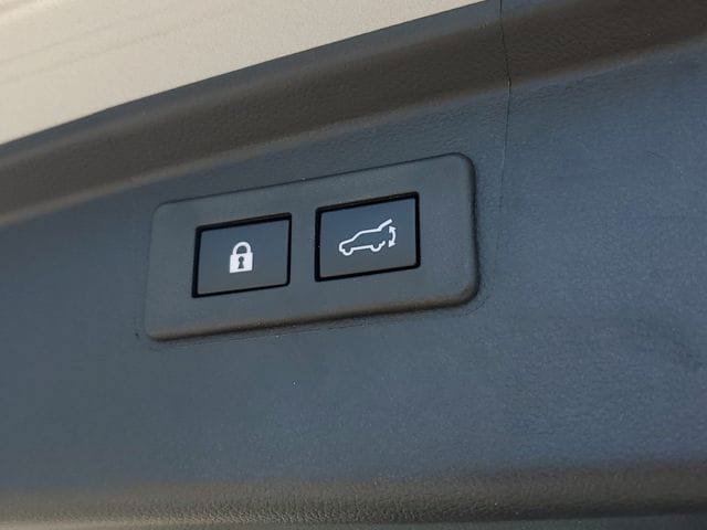 Certified 2025 Subaru Outback Limited AWD/4WD image 11