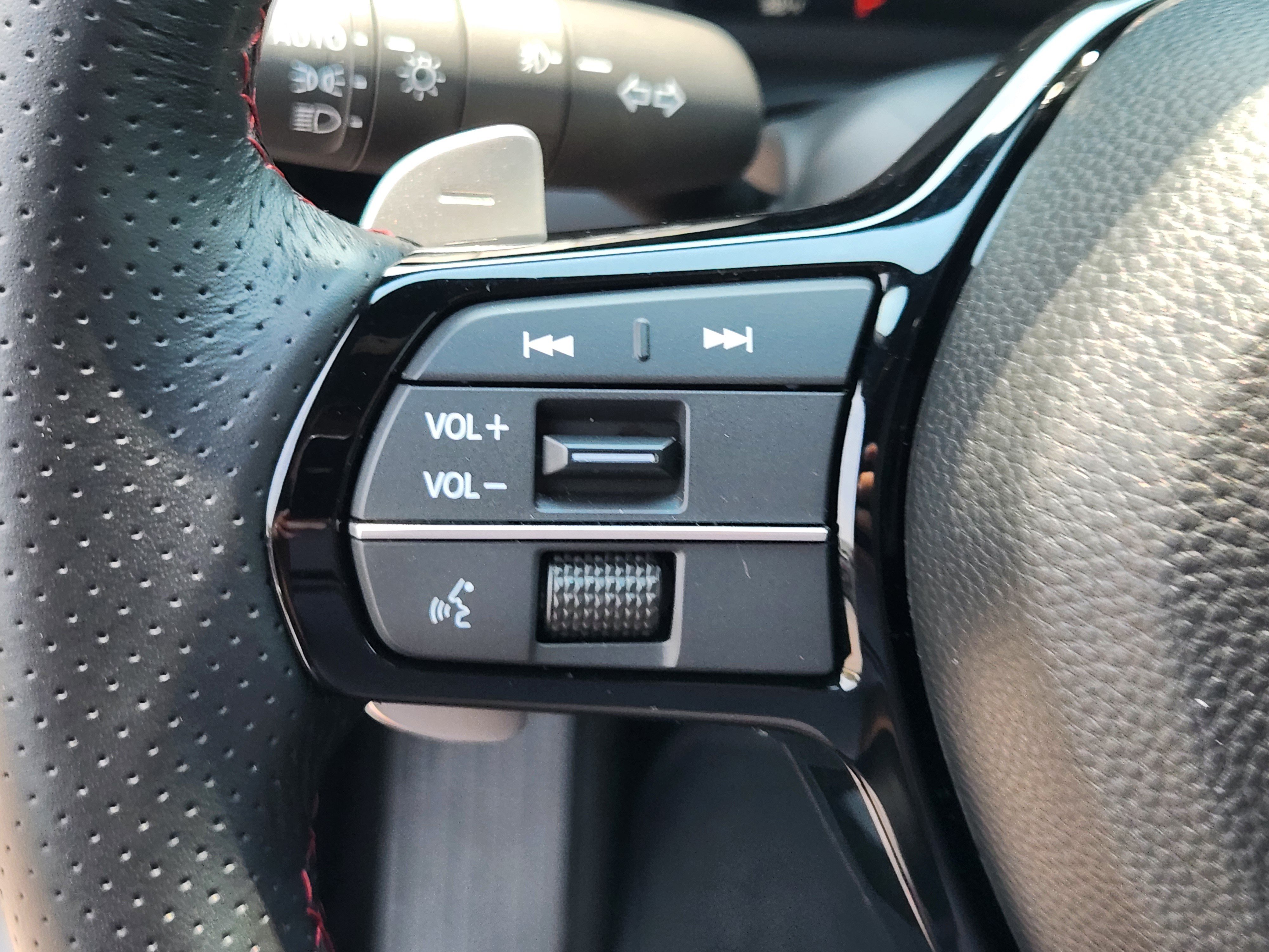 Certified 2025 Acura ADX A-Spec AWD/4WD image 23