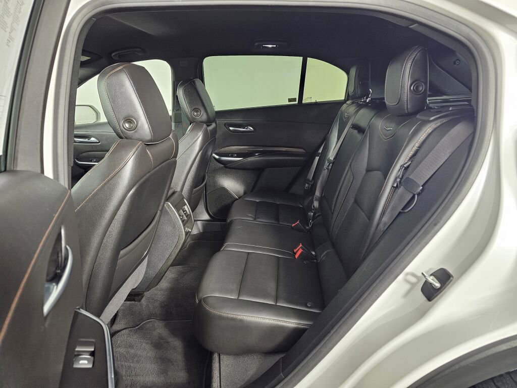 Used 2020 Cadillac XT4 Sport w/ Cold Weather Package image 34