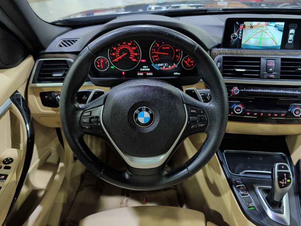 Used 2016 BMW 328i Sedan RWD image 16
