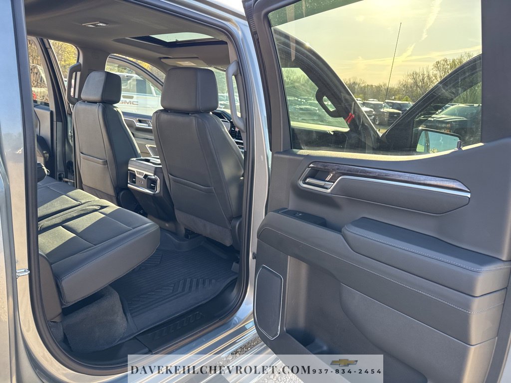 Certified 2025 Chevrolet Silverado 1500 LTZ AWD/4WD image 27