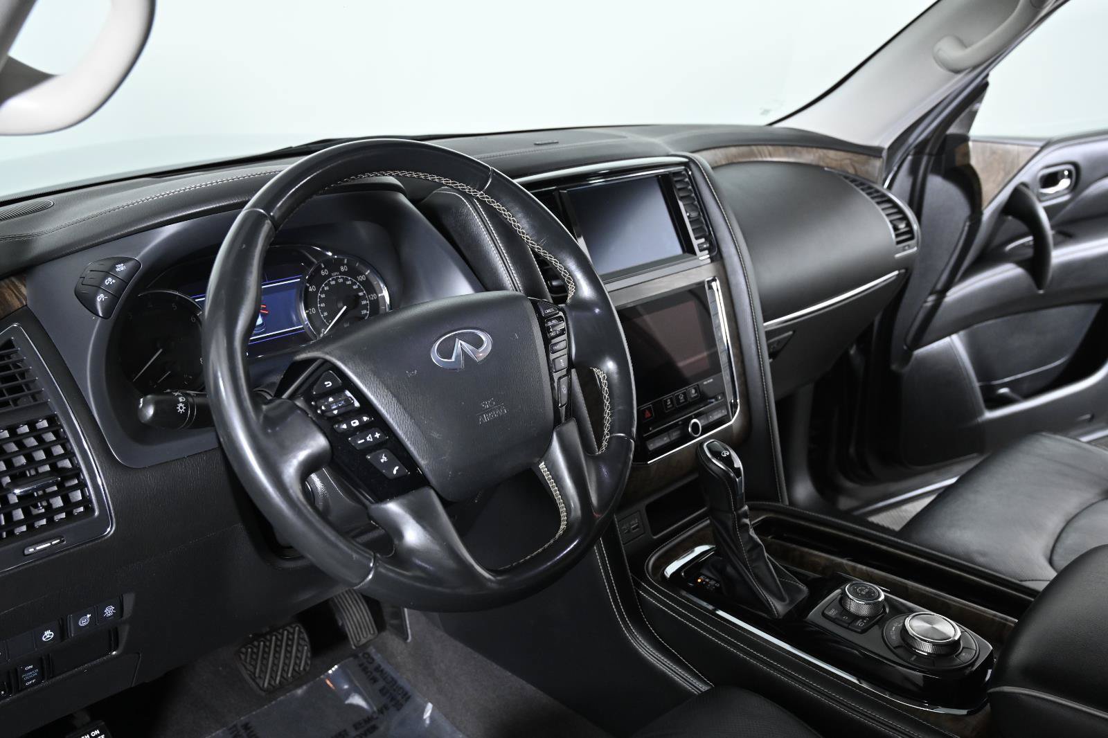 Used 2021 INFINITI QX80 Premium Select w/ All-Season Package AWD/4WD image 9