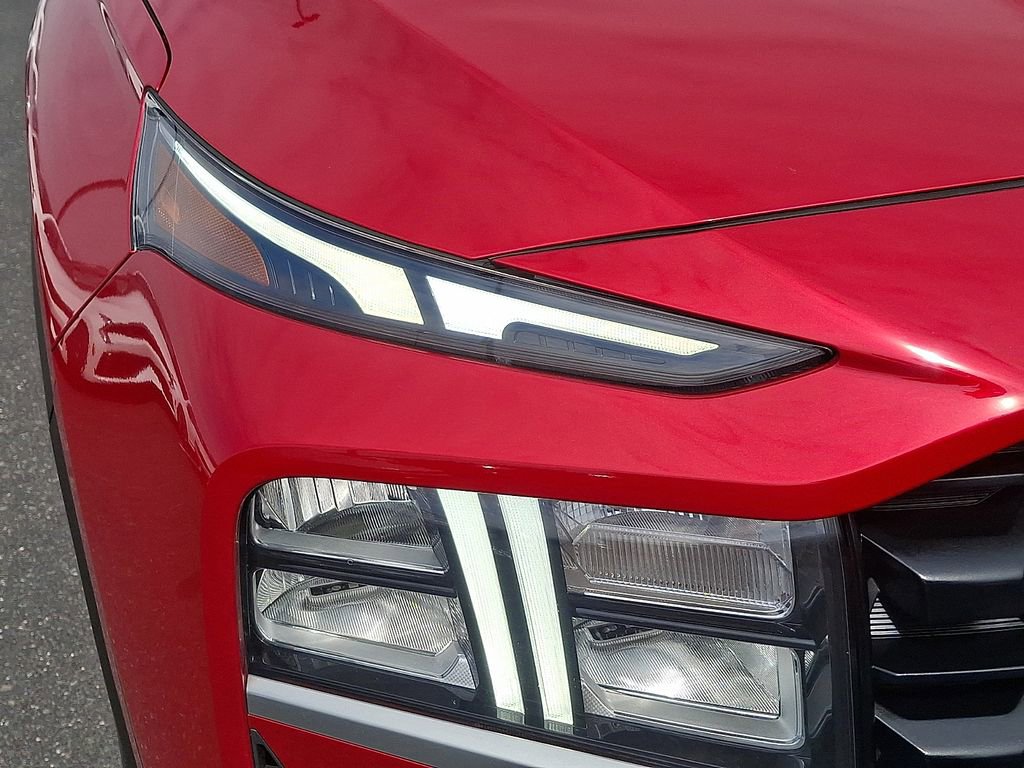 Used 2023 Hyundai Santa Fe SEL image 9