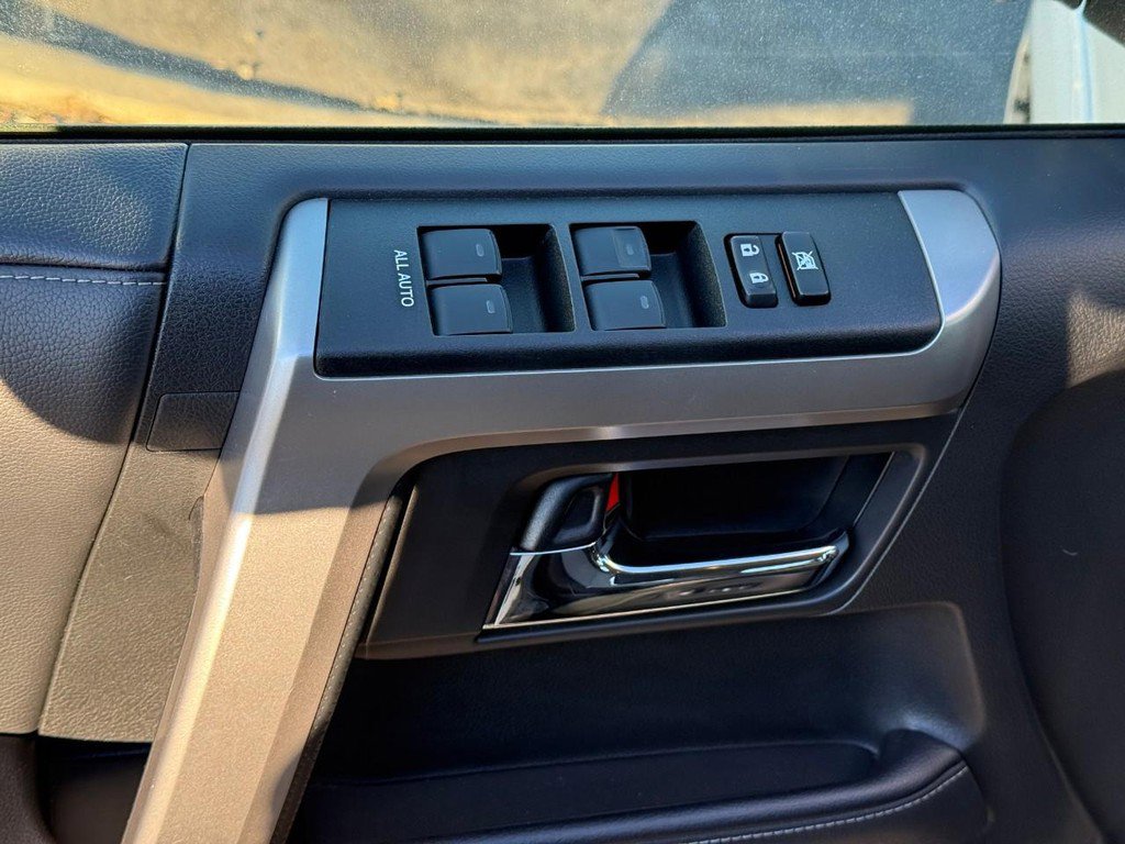 Certified 2024 Toyota 4Runner SR5 image 19