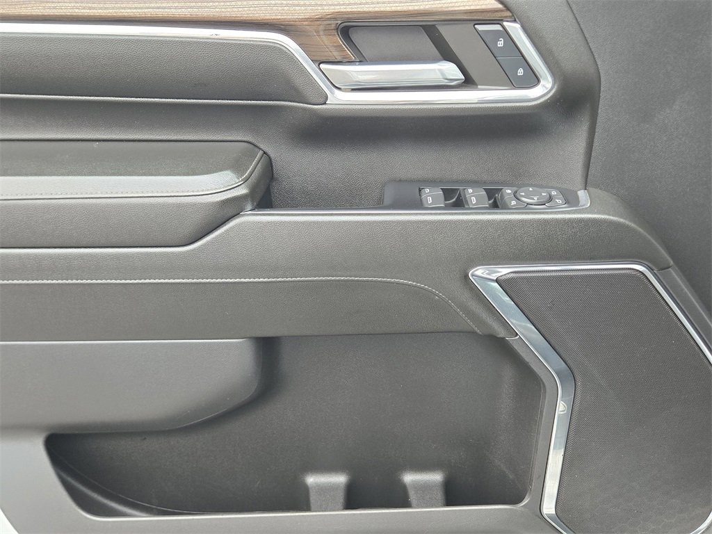 Used 2024 Chevrolet Silverado 2500 LT image 26