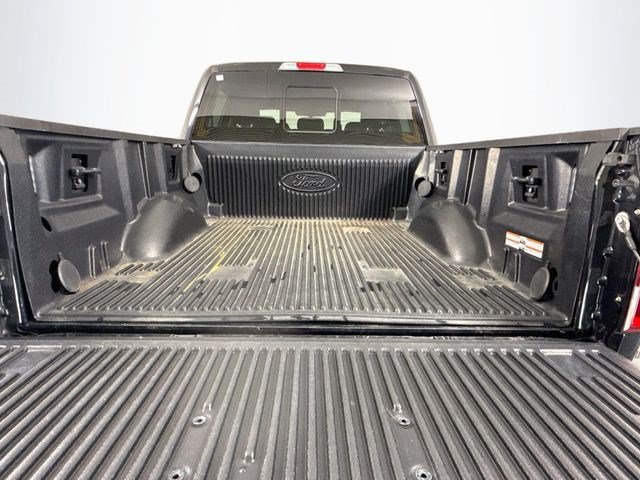 Used 2019 Ford F150 Lariat w/ Equipment Group 502A Luxury AWD/4WD image 35