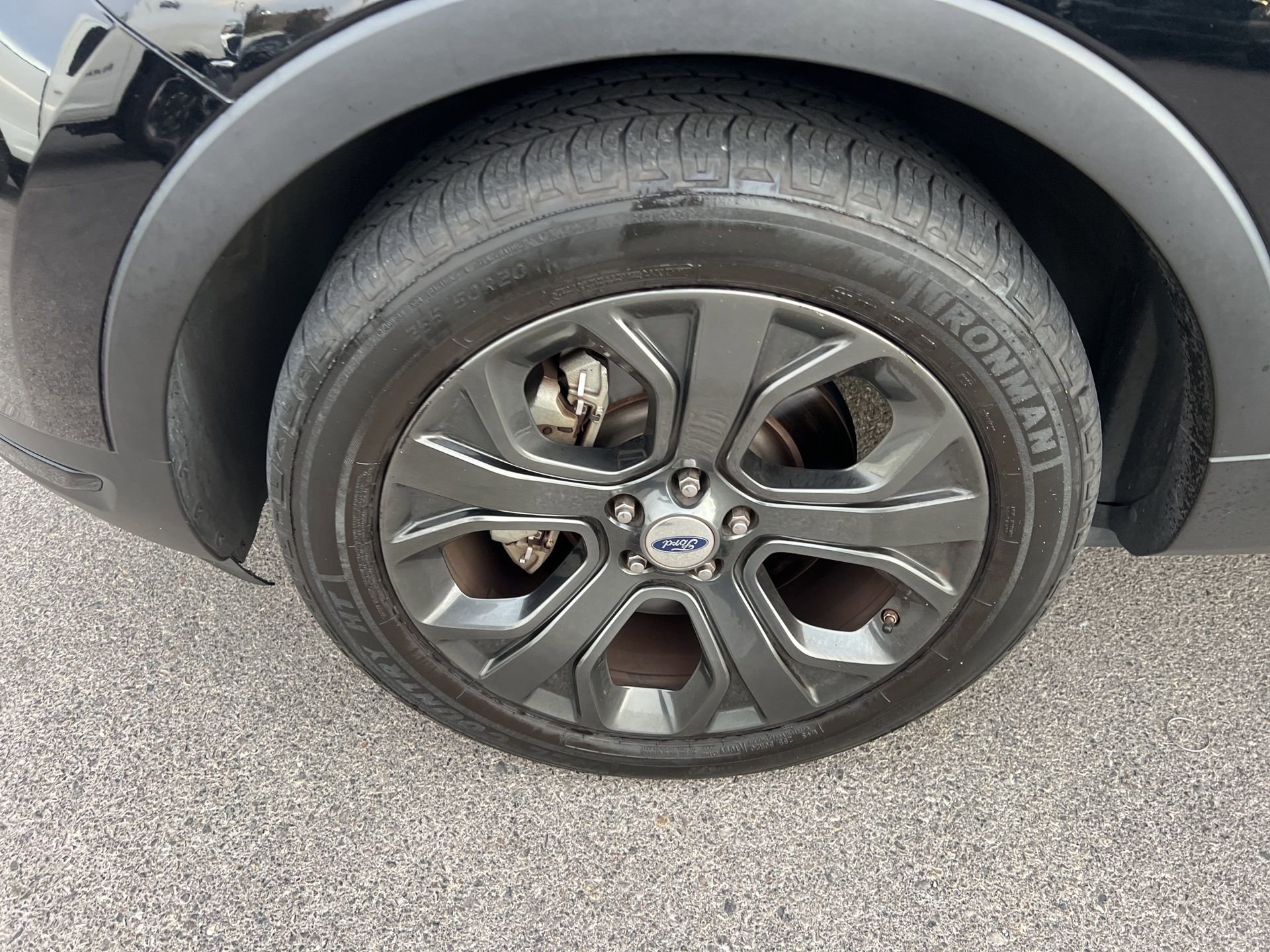 Used 2018 Ford Explorer Sport w/ Equipment Group 401A image 10