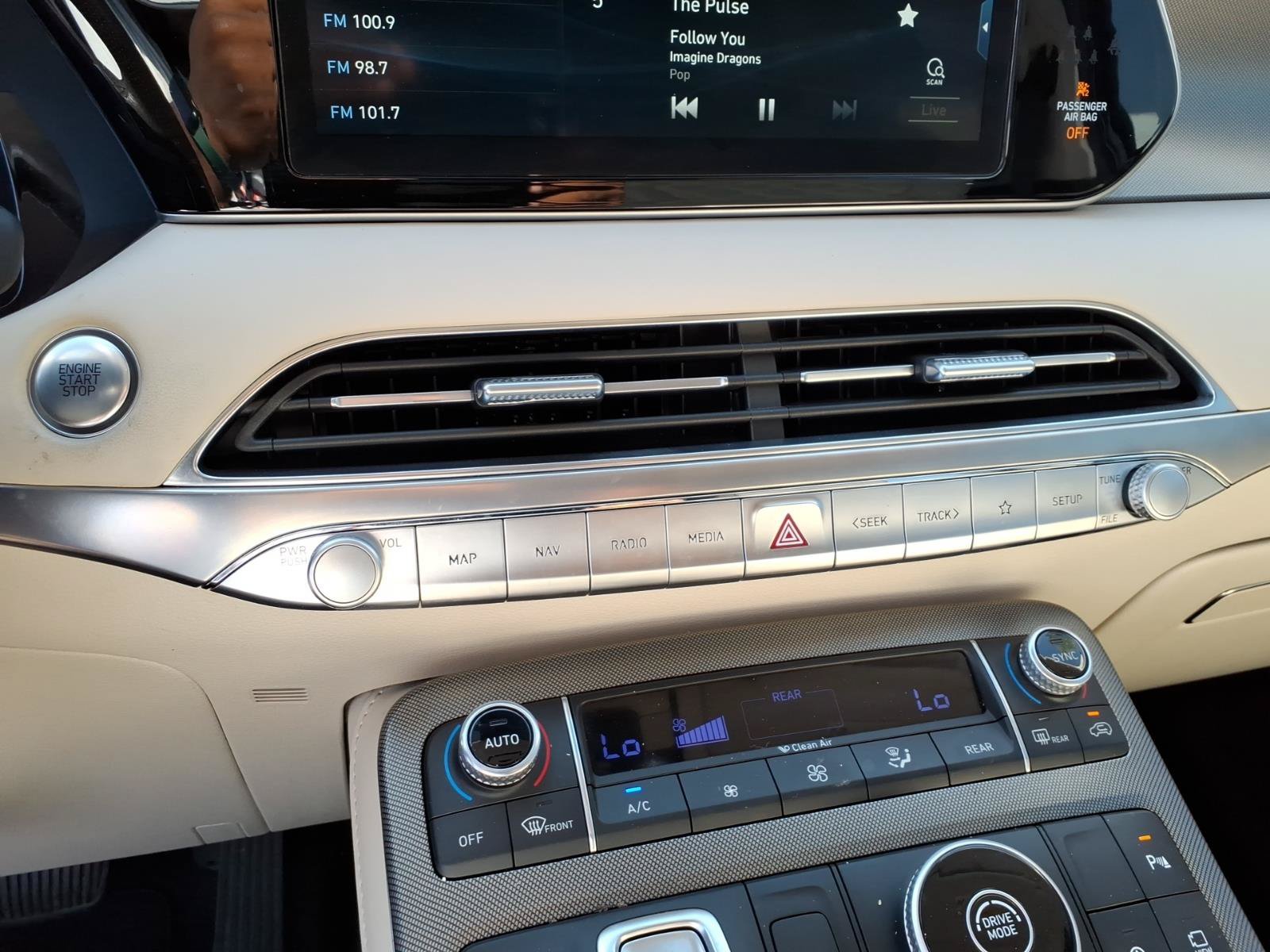 Used 2020 Hyundai Palisade Limited FWD image 15