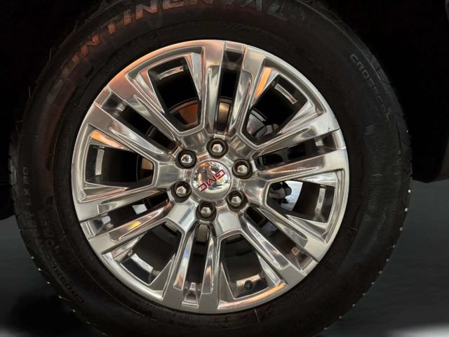 Used 2024 GMC Yukon Denali AWD/4WD image 34