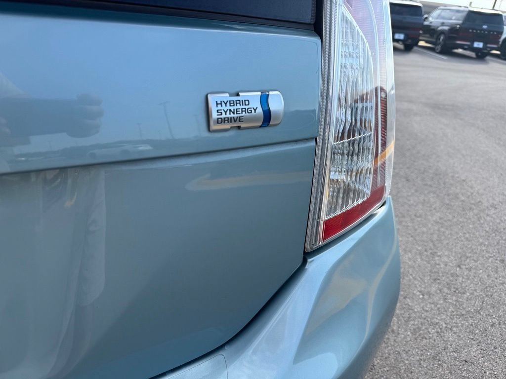 Used 2012 Toyota Prius Four w/ Deluxe Solar Roof Pkg FWD image 8