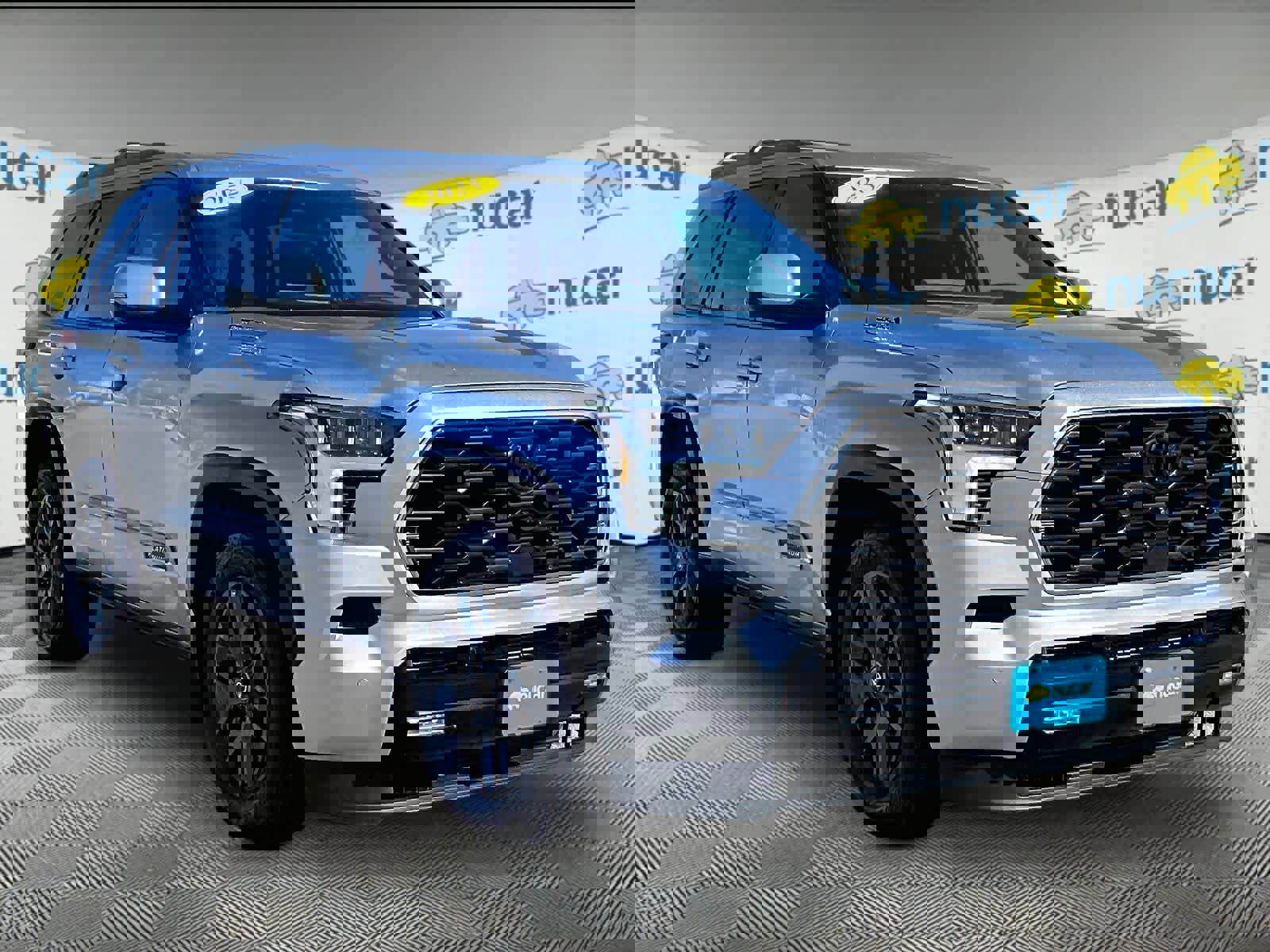 Used 2025 Toyota Sequoia Platinum image 1