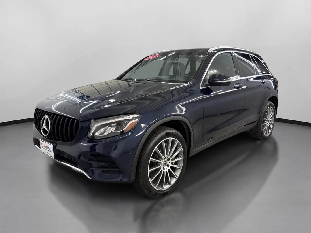 Used 2018 Mercedes-Benz GLC 300 4MATIC image 4