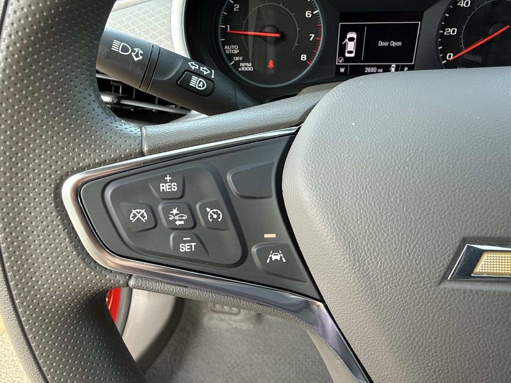 Used 2023 Chevrolet Malibu LT image 30